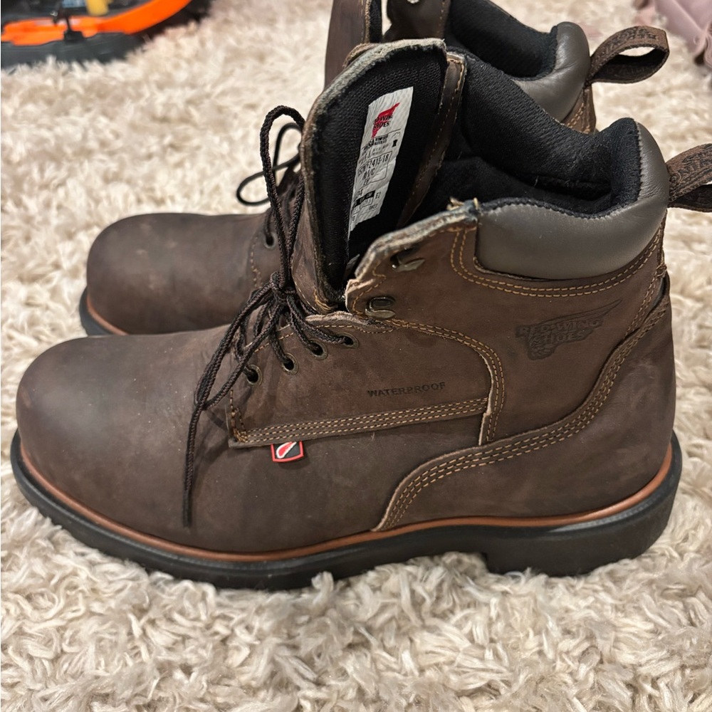 Red Wing Brown Leather Work Boots with Ankle Support